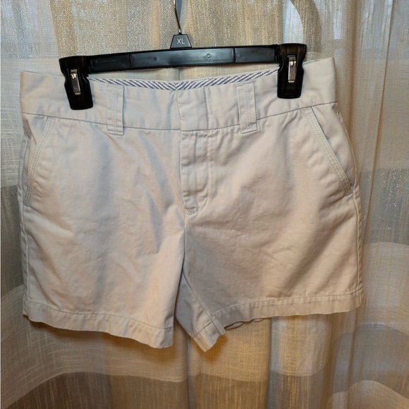 Tommy Hilfiger Light Blue Women's Chino Bermuda Shorts - Picture 3 of 7